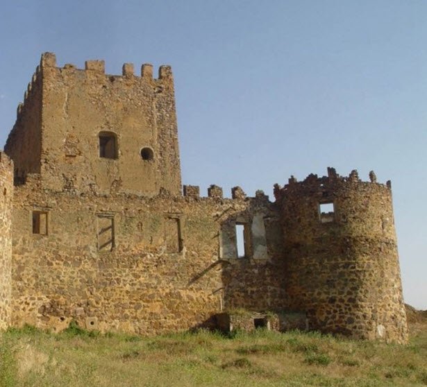 Castillo de Guadalerzas, Spain